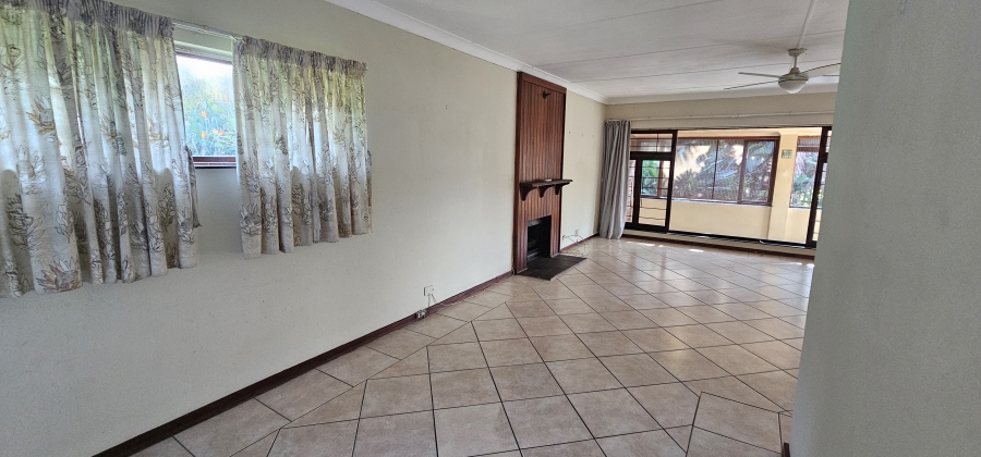 2 Bedroom Property for Sale in Sunrise On Sea Eastern Cape